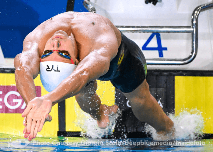 Mewen Tomac of France competes in the 100m Backstroke Men Semifinal during the FINA Swimming Short Course World Championships at the Melbourne Sports and Aquatic Centre in Melbourne, Australia, December 13th, 2022. Photo Giorgio Scala / Deepbluemedia / Insidefoto