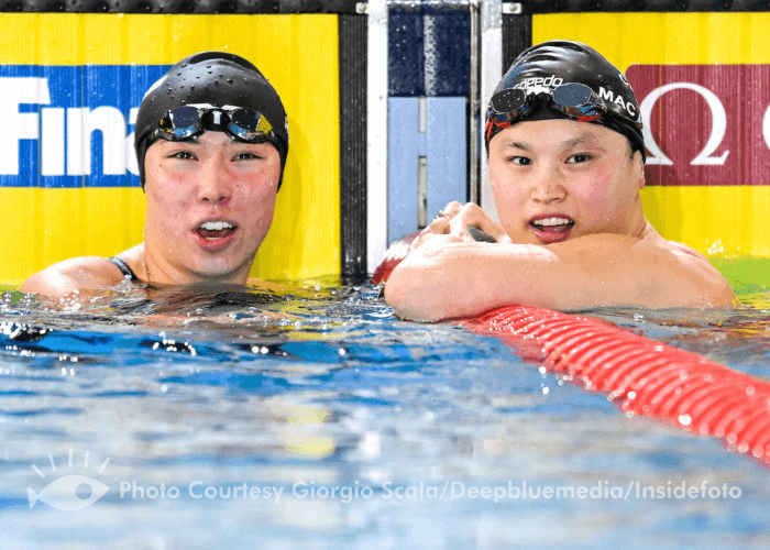 Torri Huske of United States of America, Margaret Macneil of Canada react after winning the gold medal ex aequo in the 50m Butterfly Women Final during the FINA Swimming Short Course World Championships at the Melbourne Sports and Aquatic Centre in Melbourne, Australia, December 14th, 2022. Photo Giorgio Scala / Deepbluemedia / Insidefoto