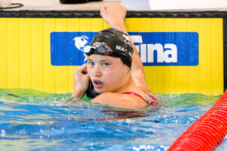 Margaret Macneil of Canada reacts after winning the gold medal in the 100m Butterfly Women Final with a new world record during the FINA Swimming Short Course World Championships at the Melbourne Sports and Aquatic Centre in Melbourne, Australia, December 18th, 2022. Photo Giorgio Scala / Deepbluemedia / Insidefoto