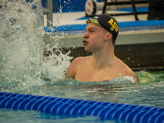 Leon Marchand Destroys NCAA Record In 3:28.82 In 400 IM