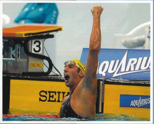 Grant Hackett wins 1500m Fukuoka 2001