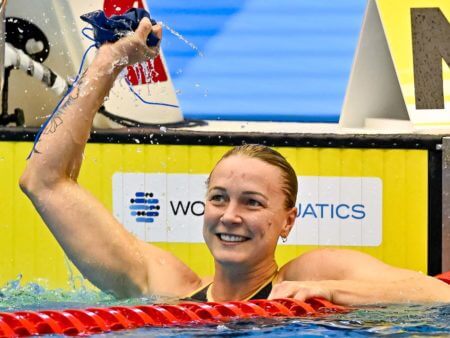 sarah-sjostrom-50-free-gold-2023-world-championships