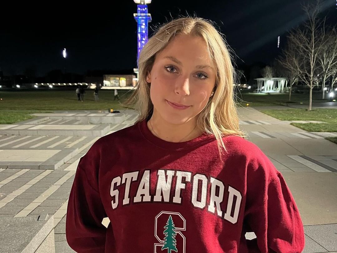 Junior National 200 Breast Champ Addie Robillard Verbals to Stanford