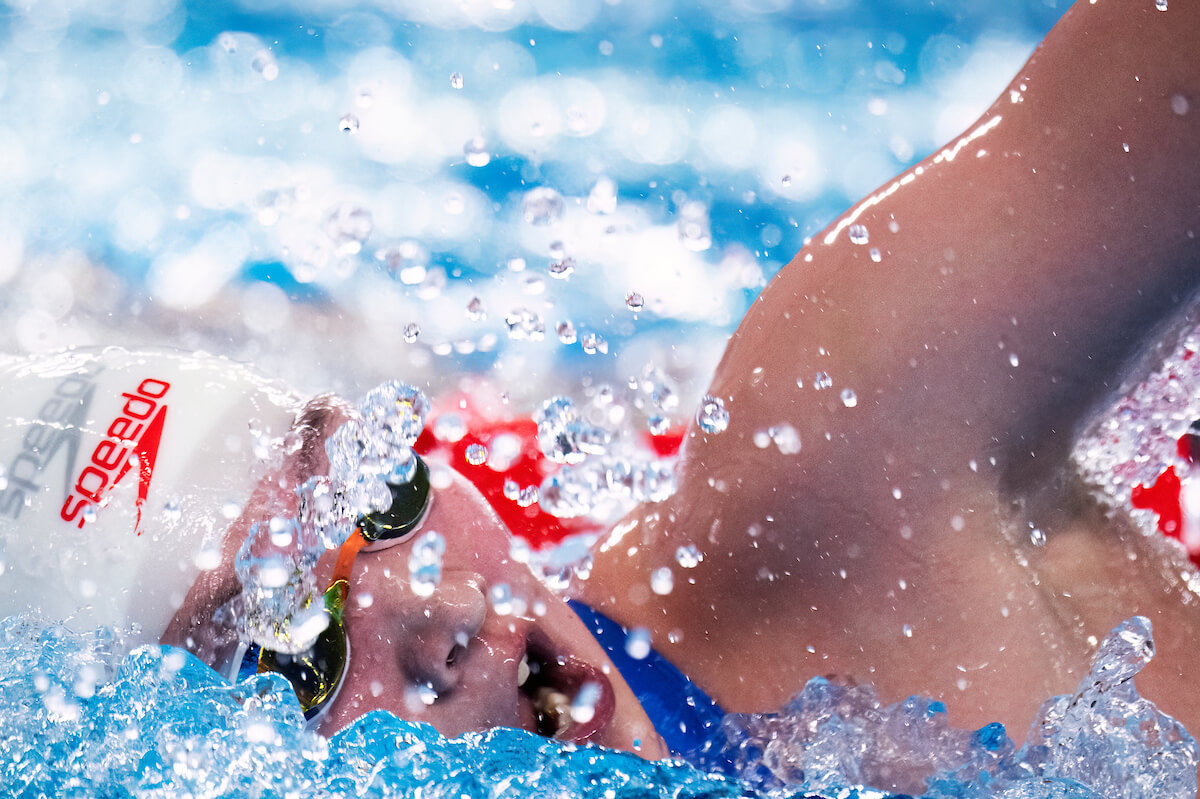 Chinese National Championships: Li Bingjie Dominates 800 Free