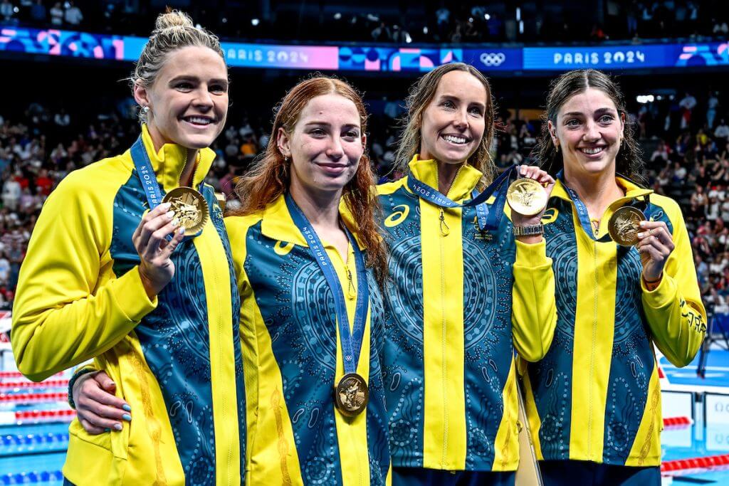 Australia 400 freestyle relay - Shayna Jack, Mollie O'Callaghan, Emma McKeon, Meg Harris.