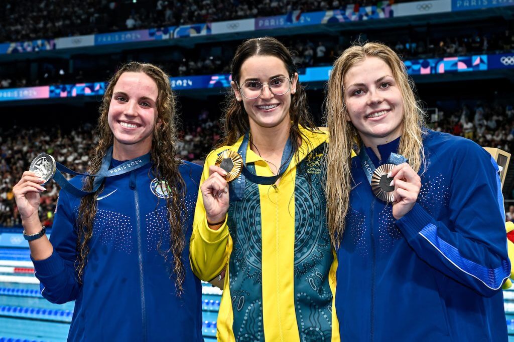 Kaylee McKeown, Regan Smith, Katharine Berkoff