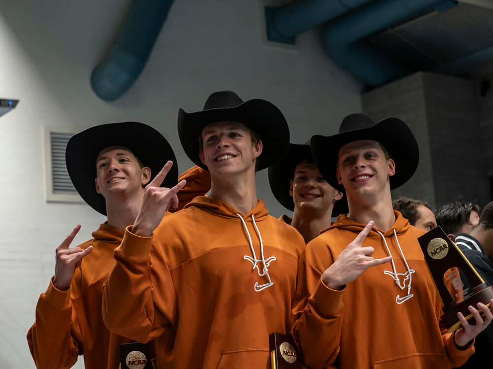 texas-200-medley-relay-awards-