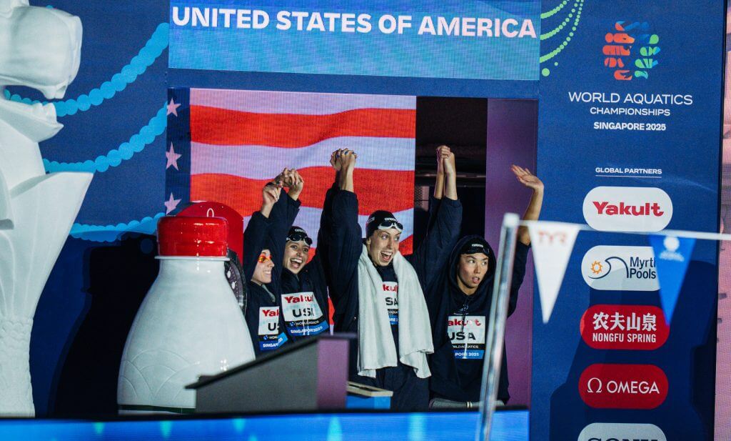 Regan Smith, kate Douglass, Gretchen Walsh, Torri Huske before the 4x100 medley
