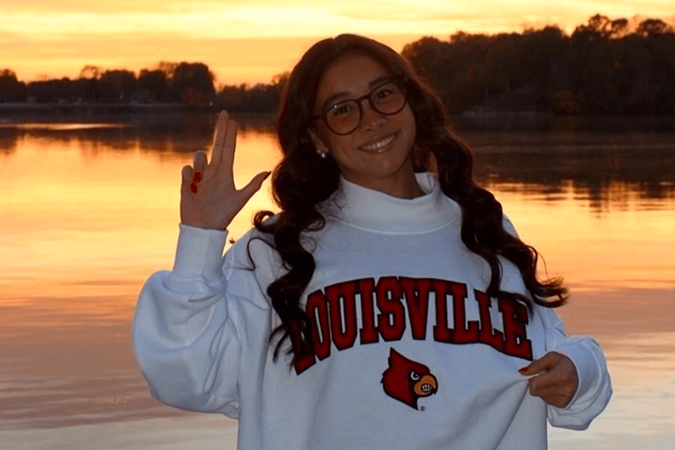 Carmel Swim Club's Leah Debosch Verbals to Louisville for 2028